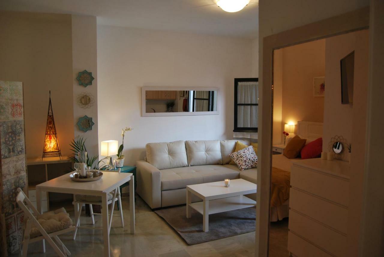El Rincon De Aurora Apartment Sevilla Bagian luar foto